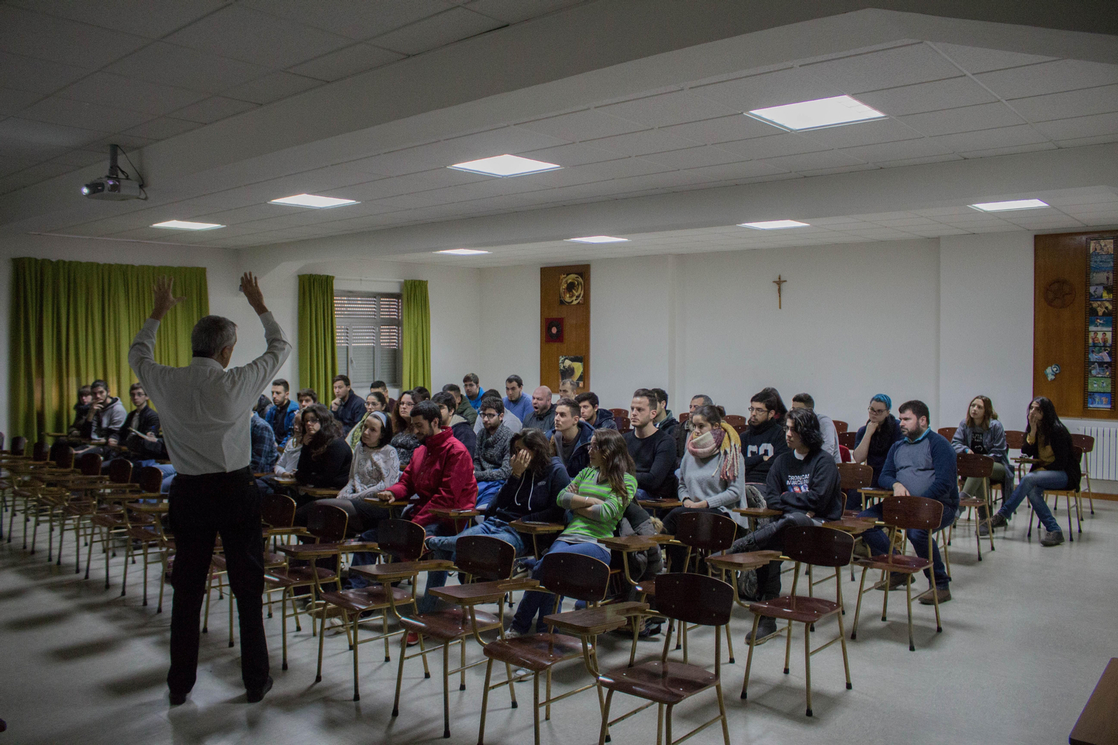 Charla motivadora sobre la empleabilidad en las jornadas de la Semana Técnica del Colegio Hogar Afundación.