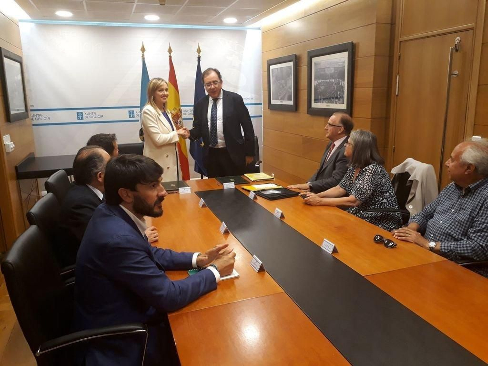 Momento de la firma del convenio entre Instituciones Penitenciarias y Xunta.