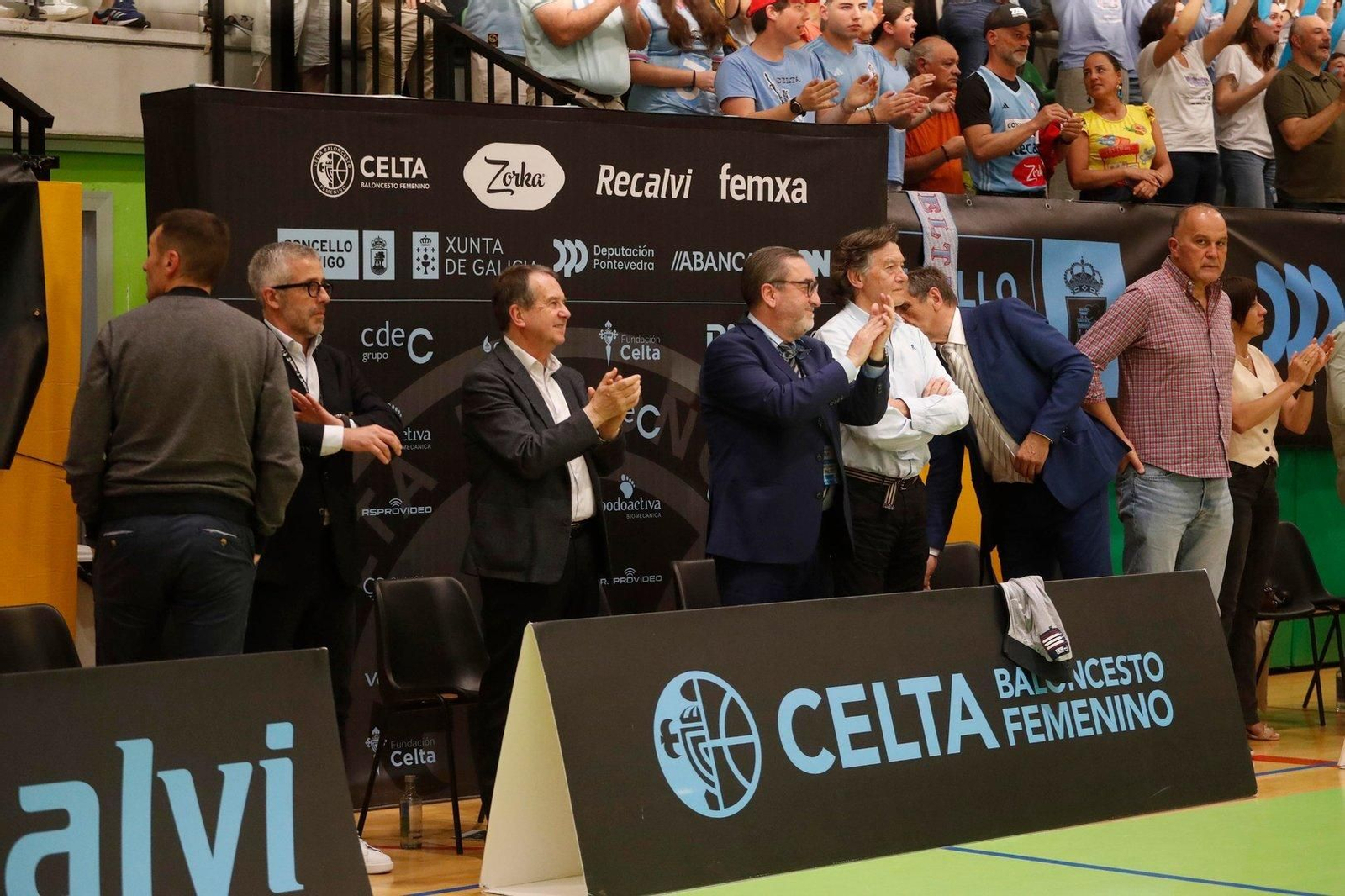 Abel Caballero acudió al encuentro.