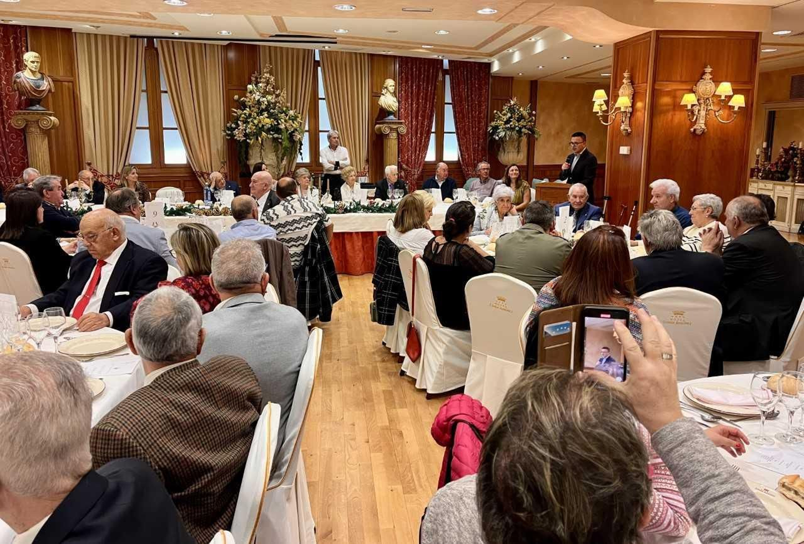 El Centro Gallego de Valladolid celebra su 70 aniversario.