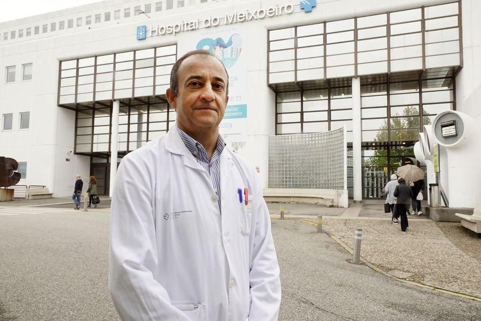 El reumatólogo José María Pego tiene su consulta en el Hospital Meixoeiro.