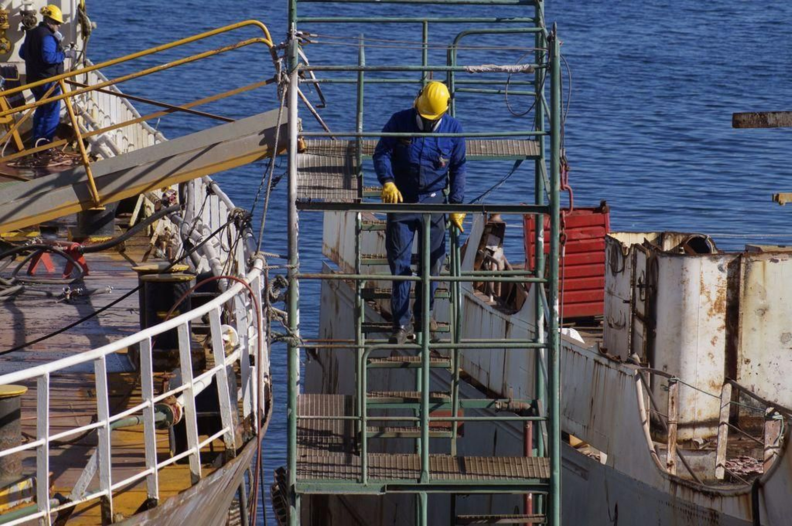 En Vigo y la provincia hay 75.000 trabajadores en un ERTE.