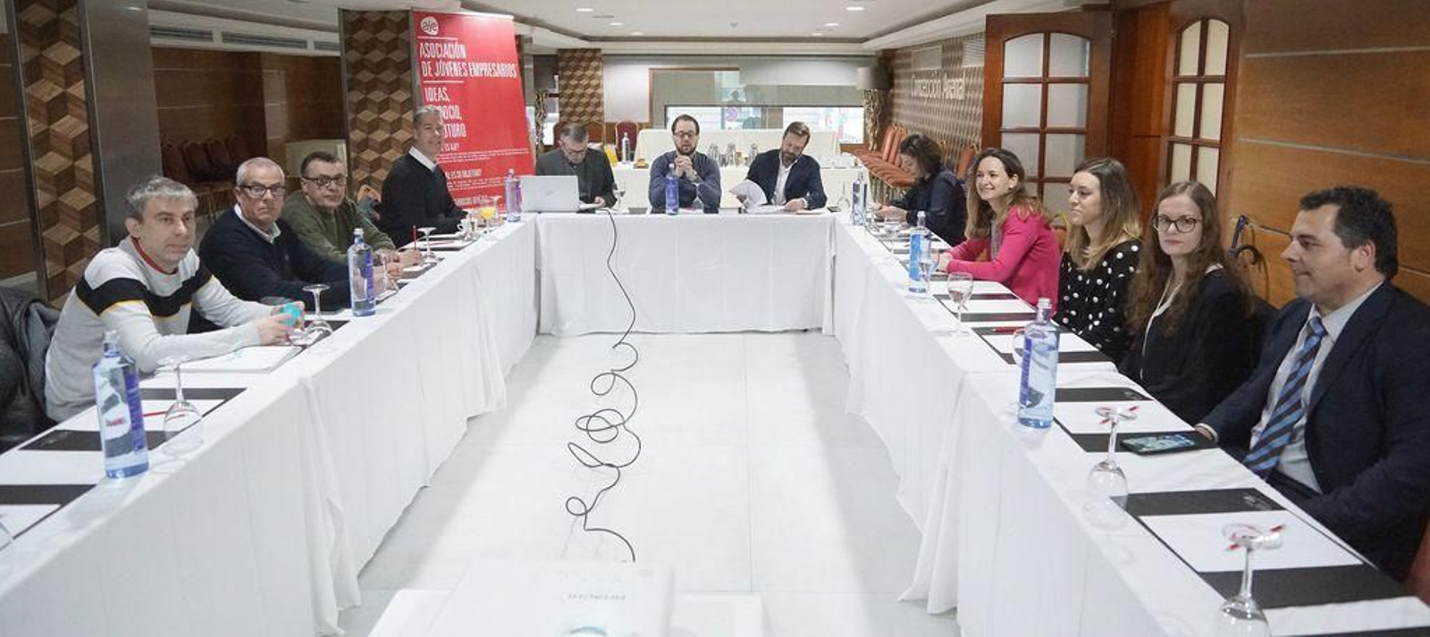 La jornada celebrada ayer por AJE Vigo.