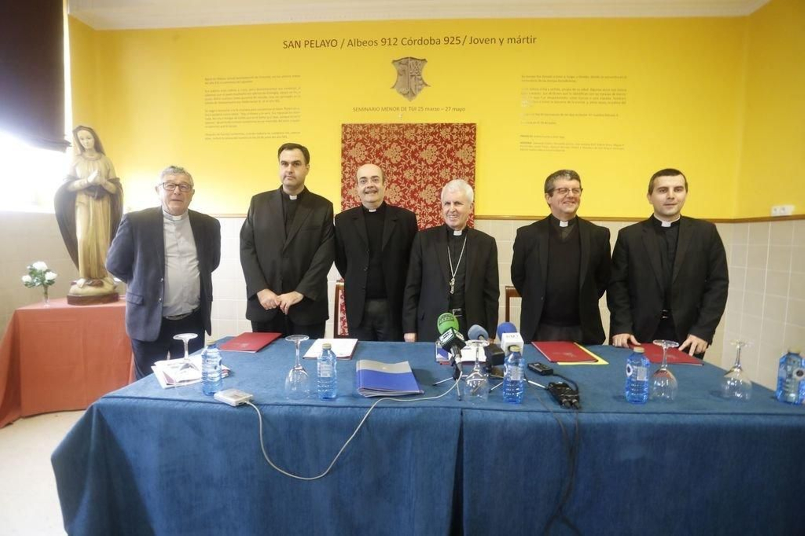 nario Mayor; el obispo Luis Quinteiro Fiuza; Fernando Cerezo, rector del Seminario Menor y Alberto Montes.