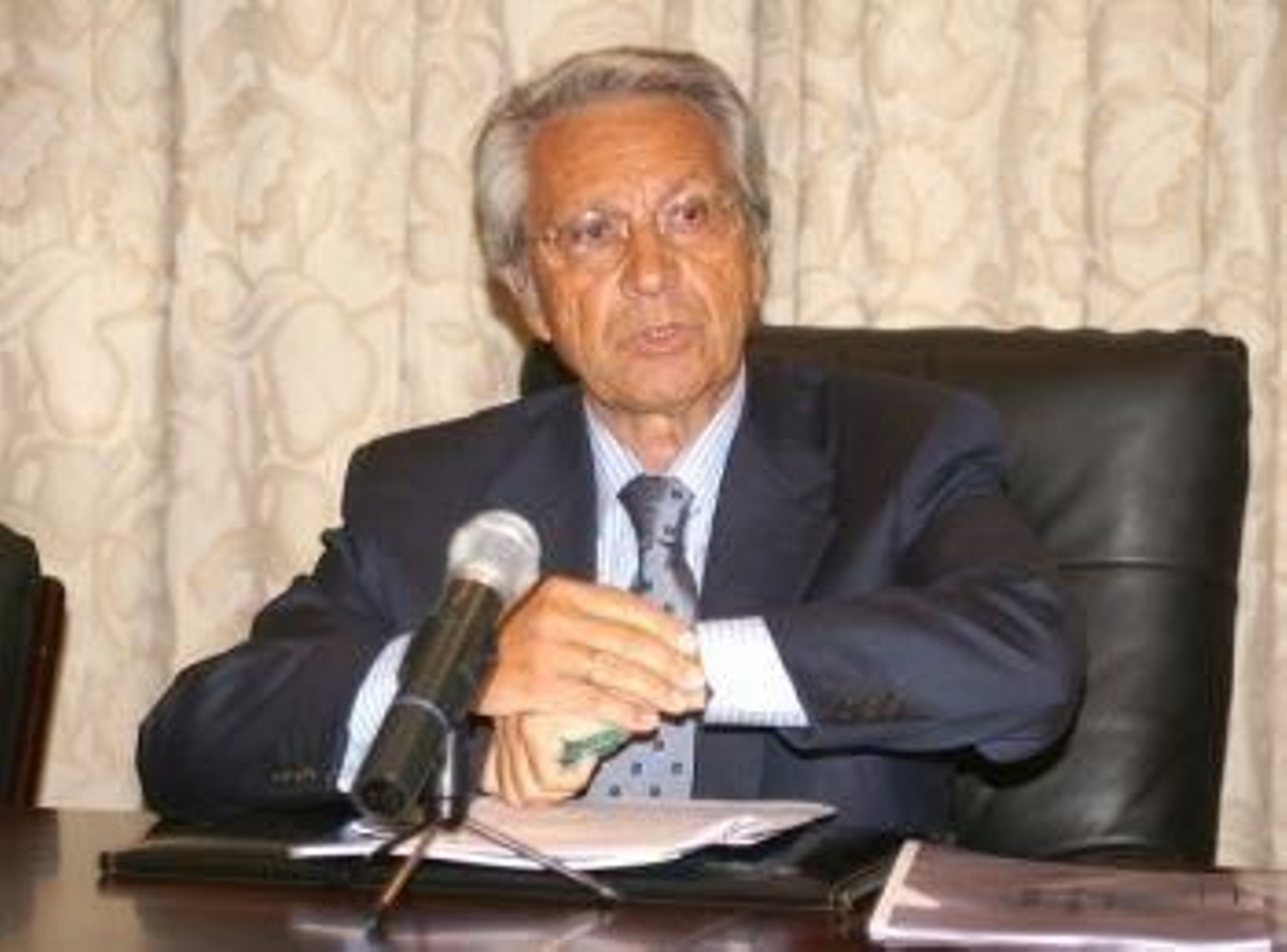 Julio Fernéndez Gayoso, presidente de Caixanova.