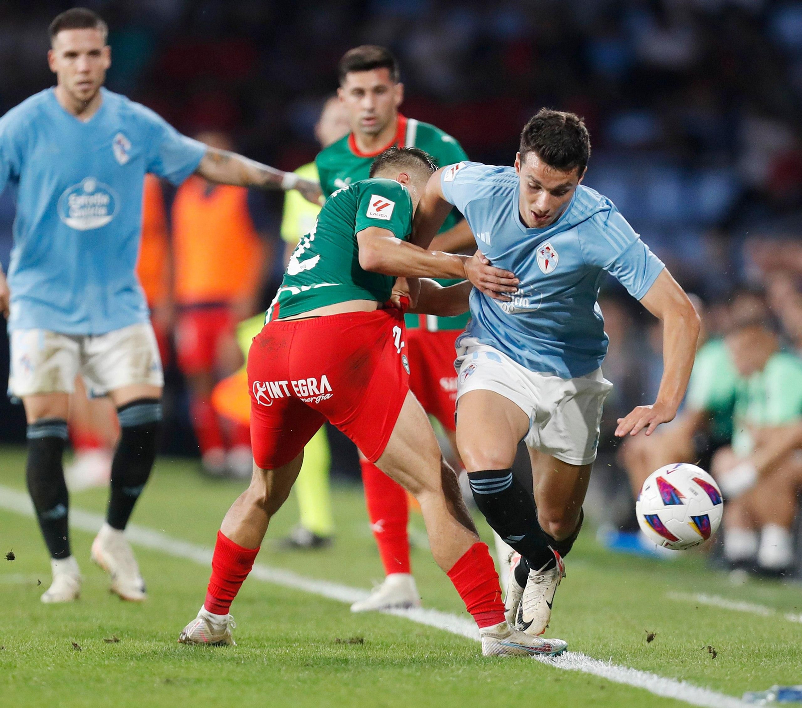 Partido entre el Celta y el Alavés en Balaídos.