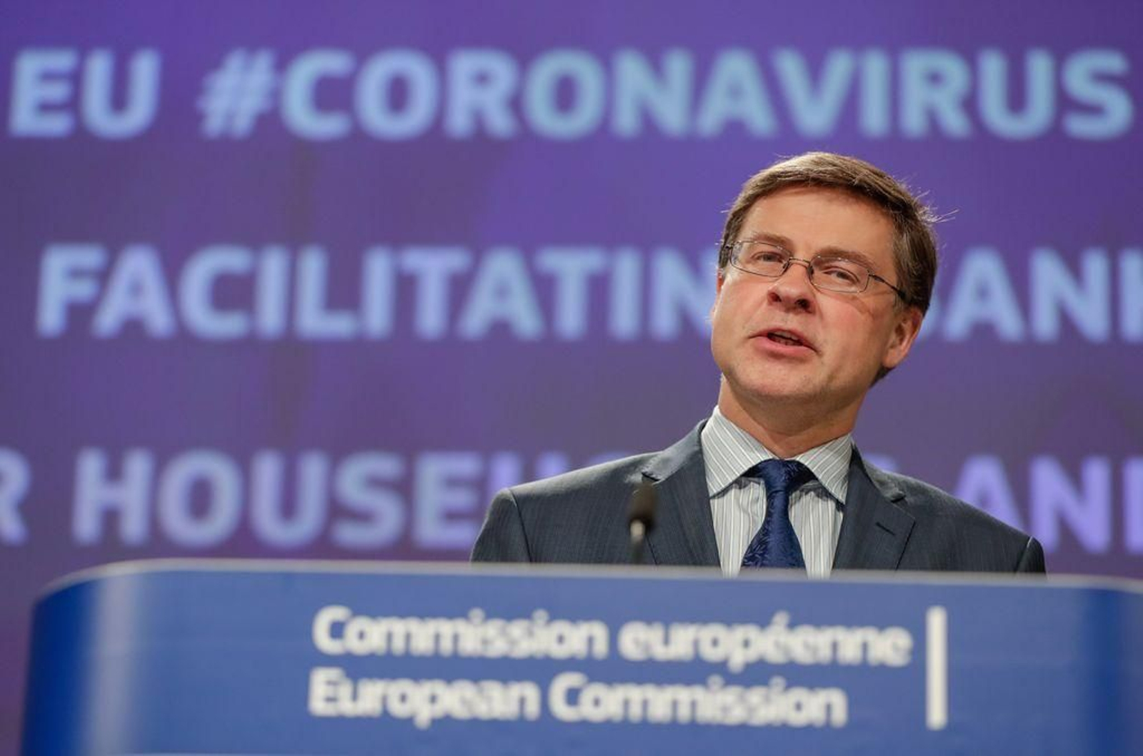 El vicepresidente económico de la Comisión, Valdis Dombrovskis, ante la prensa.