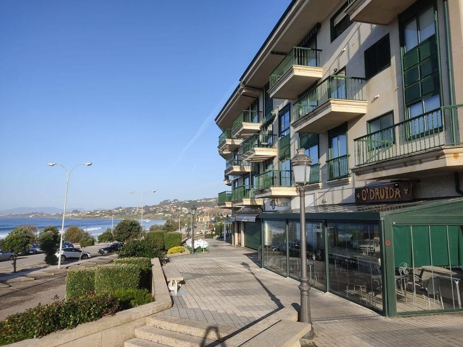 La hostelería de Nigrán, como la de todos los ayuntamientos vecinos a Vigo, continúa cerrada y así seguirá hasta diciembre.