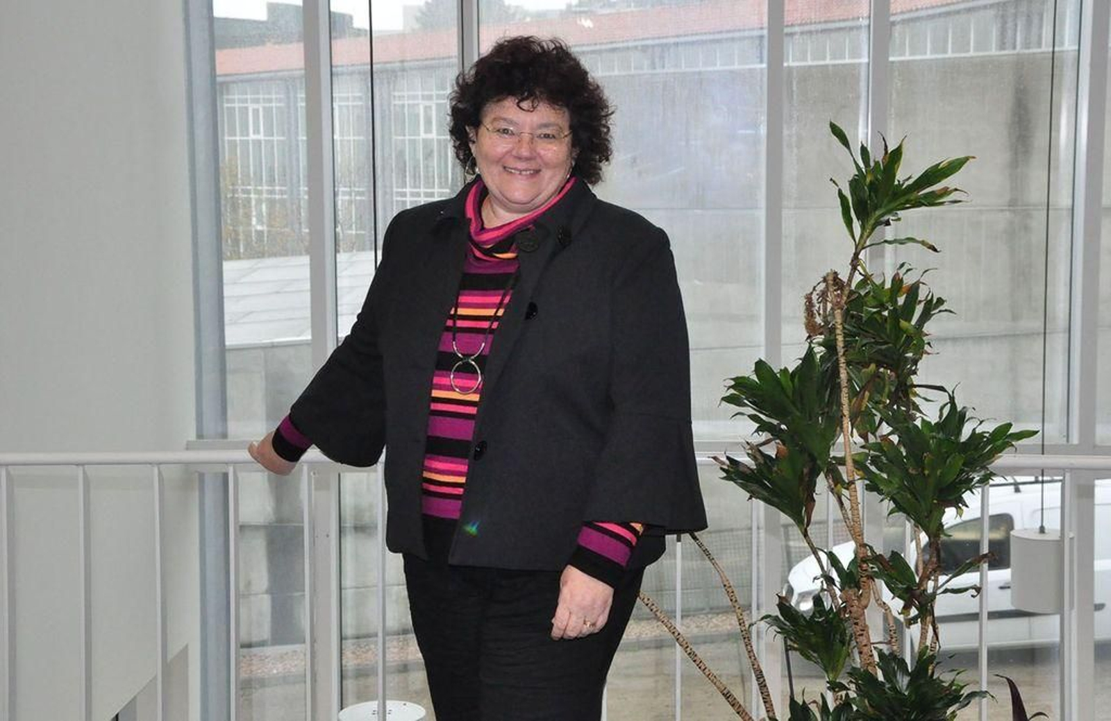 La catedráitca de Inmunología, África González.