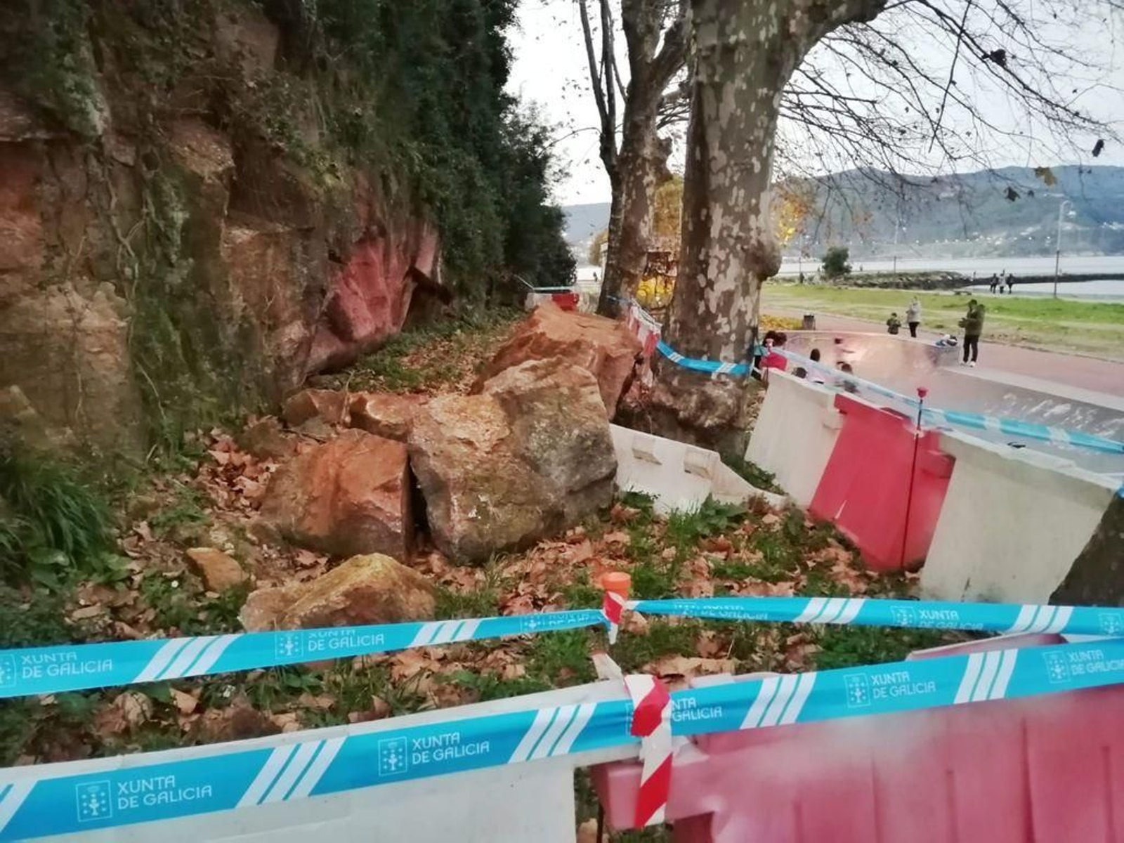 Desprendimiento en la costa de Teis-ETEA