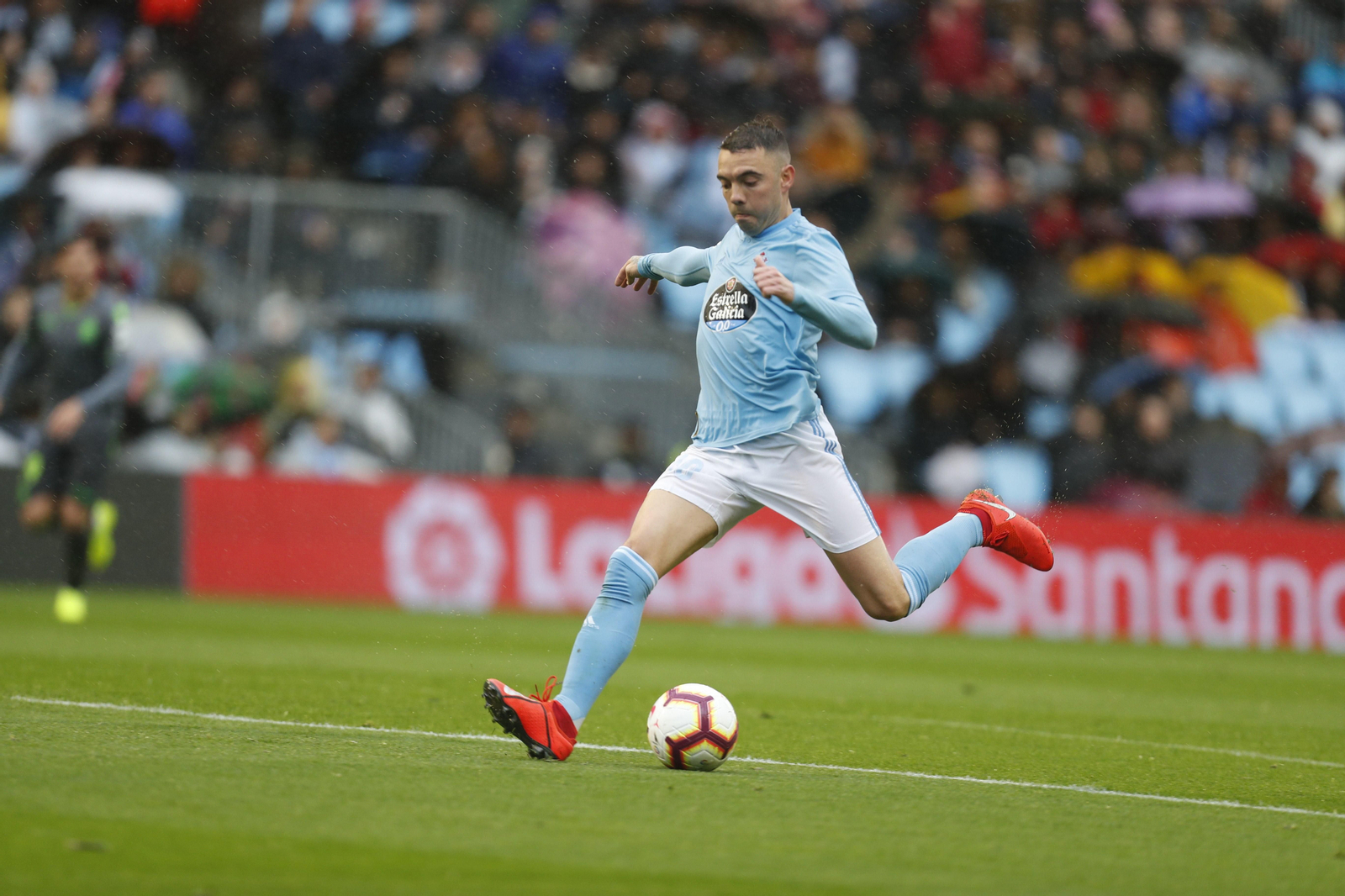 Iago Aspas volvió a dar una lección de fútbol en la tarde de ayer sobre el césped de Balaídos.