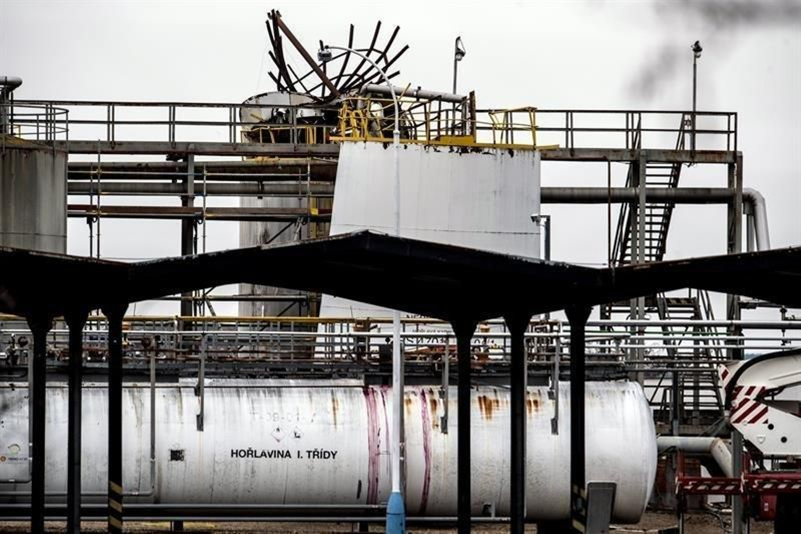 Estado en el que quedó la zona afectada por la explosión de la planta química.