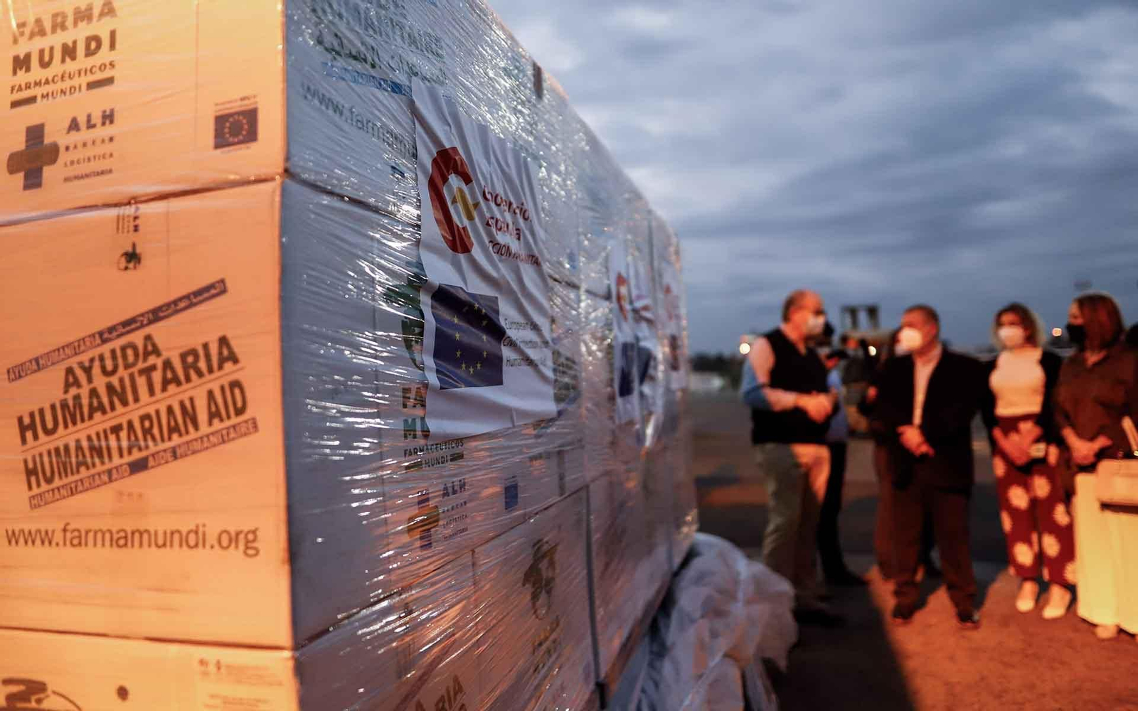 Fotografía de cajas con medicamentos donados, en el Aeropuerto Internacional Silvio Pettirossi de la ciudad de Luque (Paraguay). EFE/Nathalia Aguilar