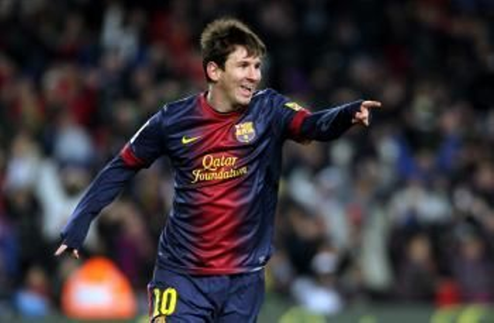 Leo Messi celebra el segundo gol del Barcelona ante el Sevilla, que marcó a pase de Tello.