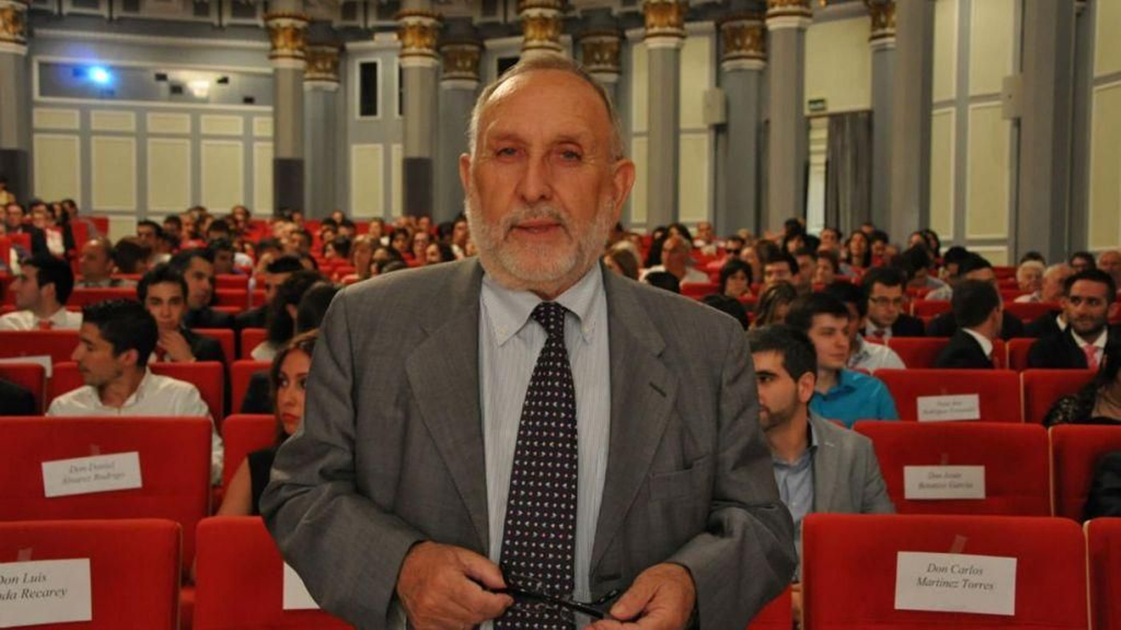 El catedrático Pedro Merino.