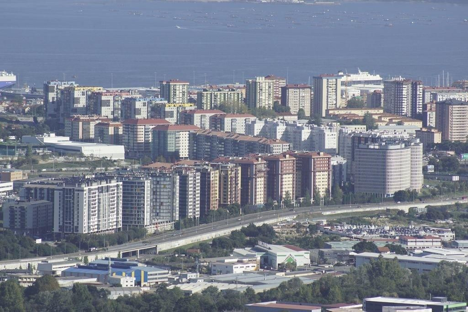 La zona nueva de Navia