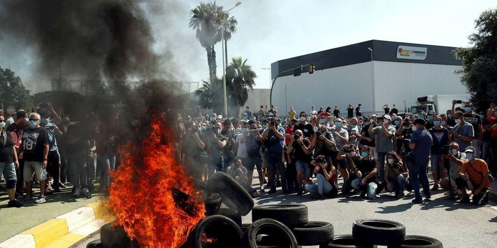 Protestas de los trabajadores de la planta de Nissan en Barcelona.