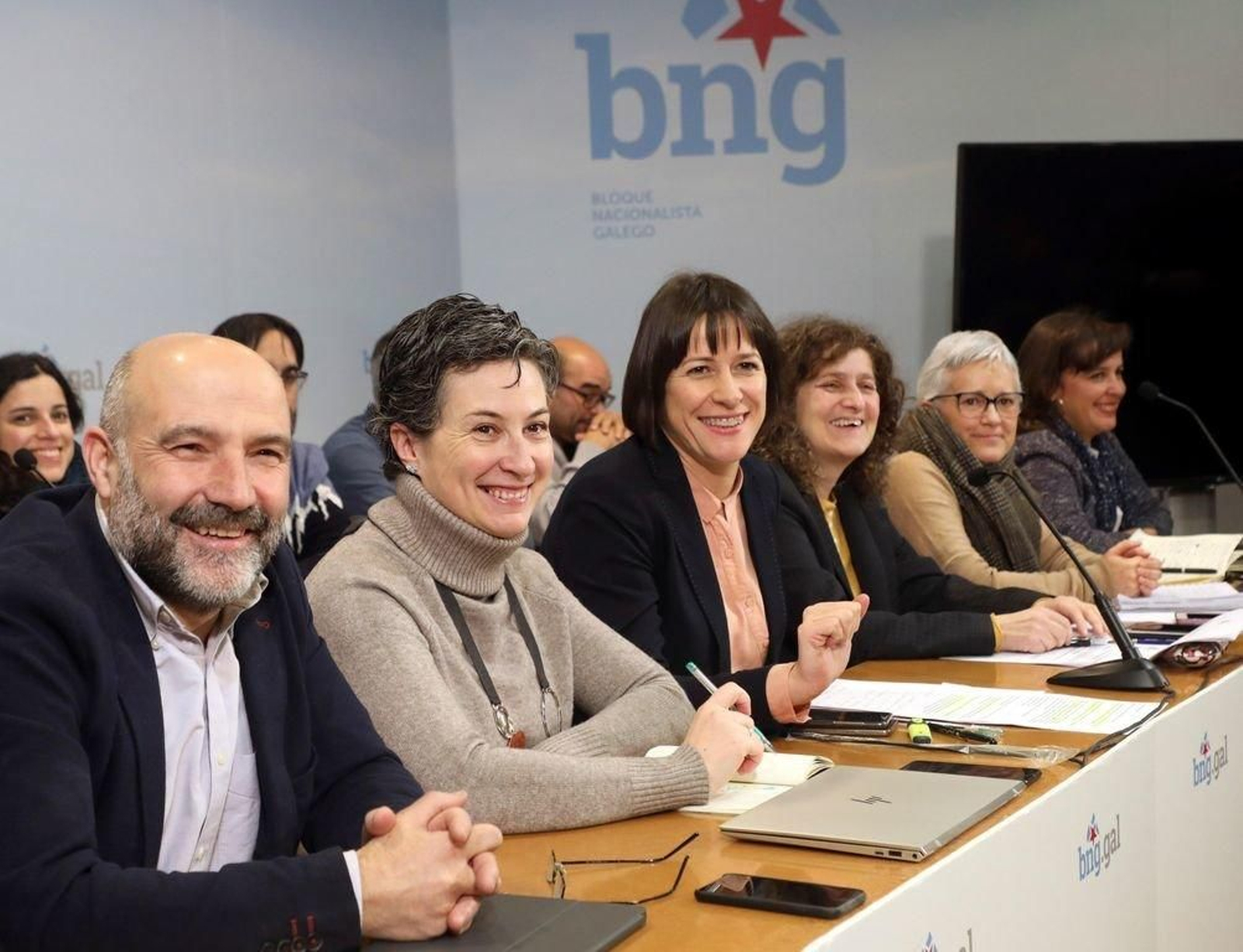 Pontón, segunda por la izquierda, durante el Consello Nacional del BNG en Santiago.