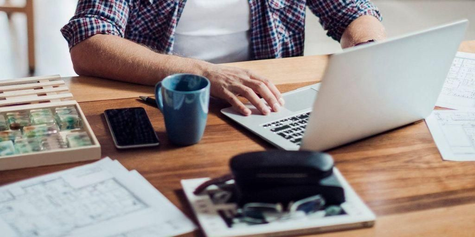 mantener actualizado el ordenador ayuda a aumentar la seguridad del equipo.