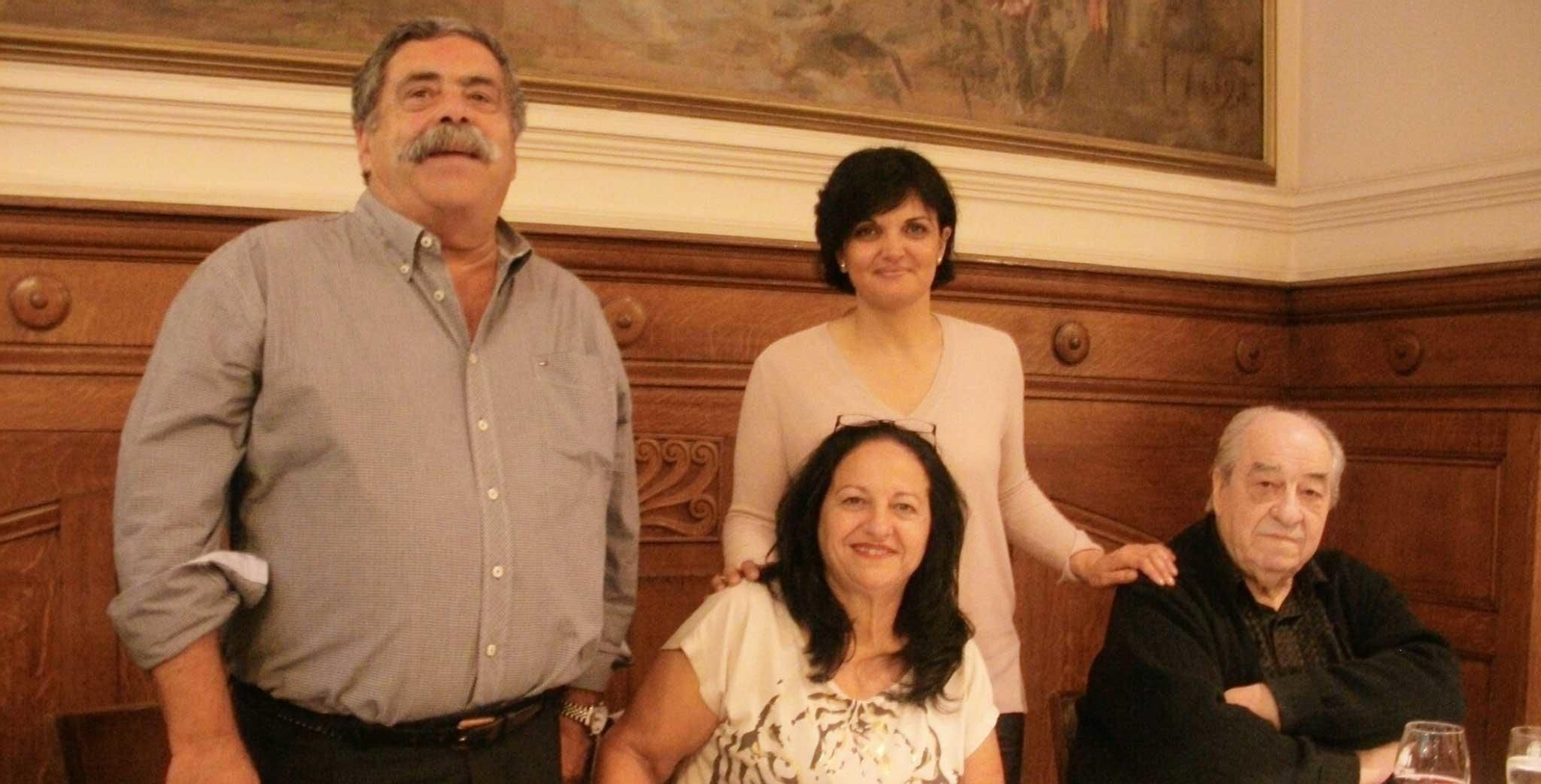 Pedro Rodríguez Zaragoza y "Susa" Armas Domínguez en Buenos Aires con Liliana Acosta, presidente del Centro Archipiélago Canario, y su padre, el expresidente Alvaro Acosta Martin