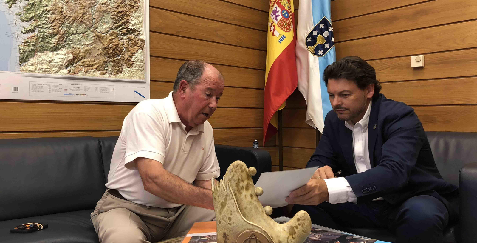 El secretario xeral da Emigración recibió al presidente de la entidad ceutí, Raimundo Romero Sánchez