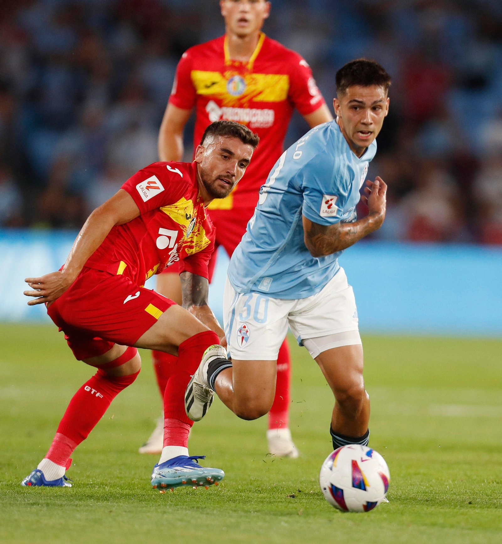 Sotelo se va de Arambarri.