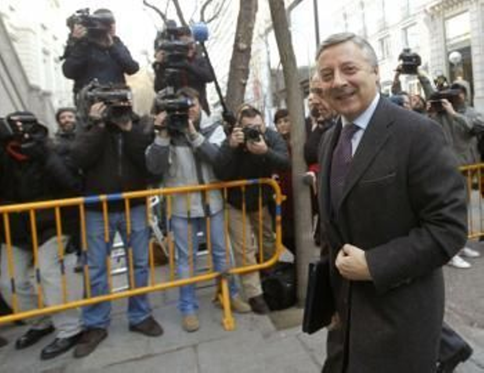 Fotografía de archivo, tomada el 26/01/2012, del exministro de Fomento y diputado socialista, José Blanco (Foto: efe)