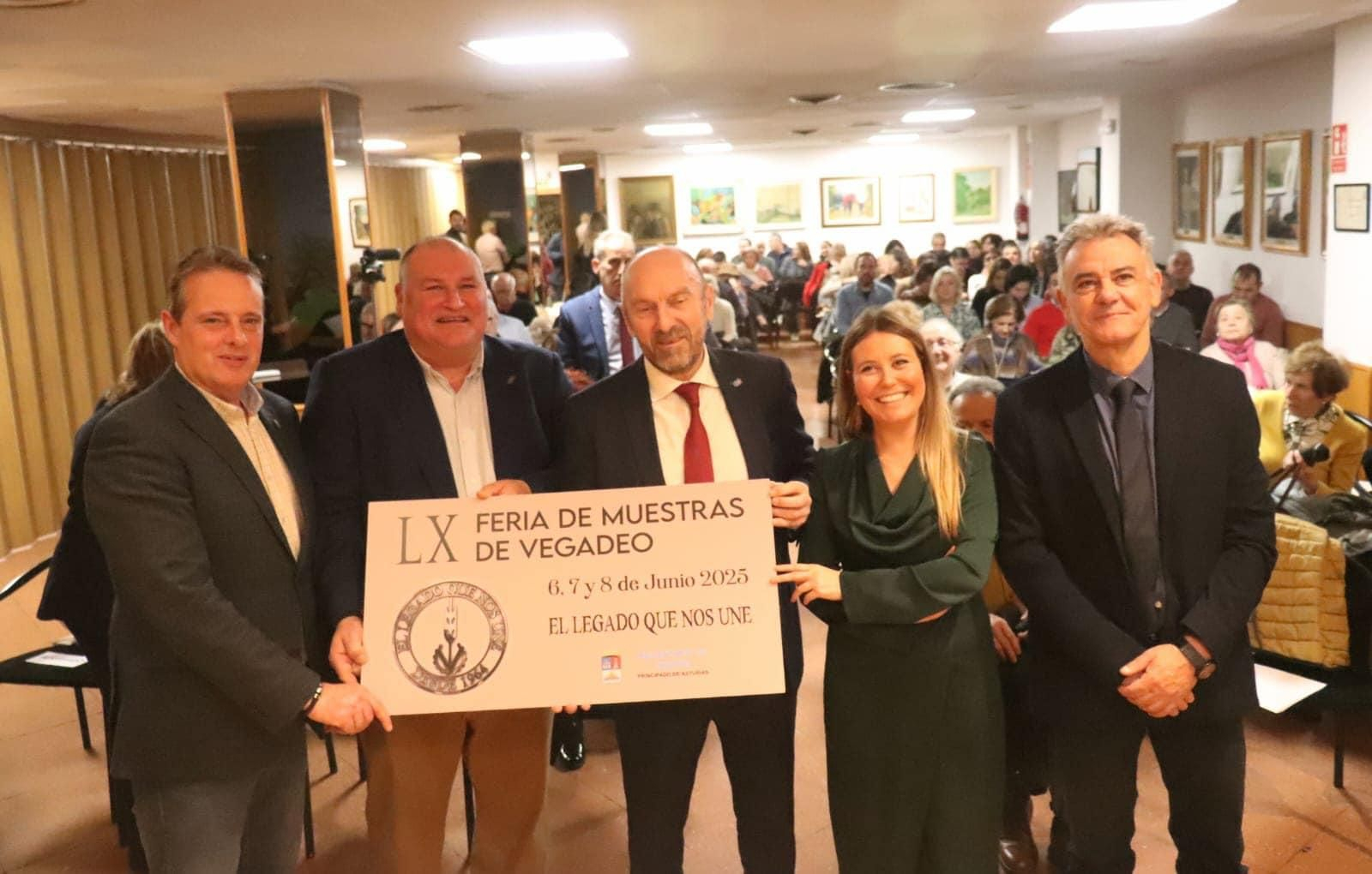 El Centro Asturiano de Madrid acogió  la presentación de la LX Feria de Muestras de Vegadeo, que celebrará su 60ª edición en junio de este año.
