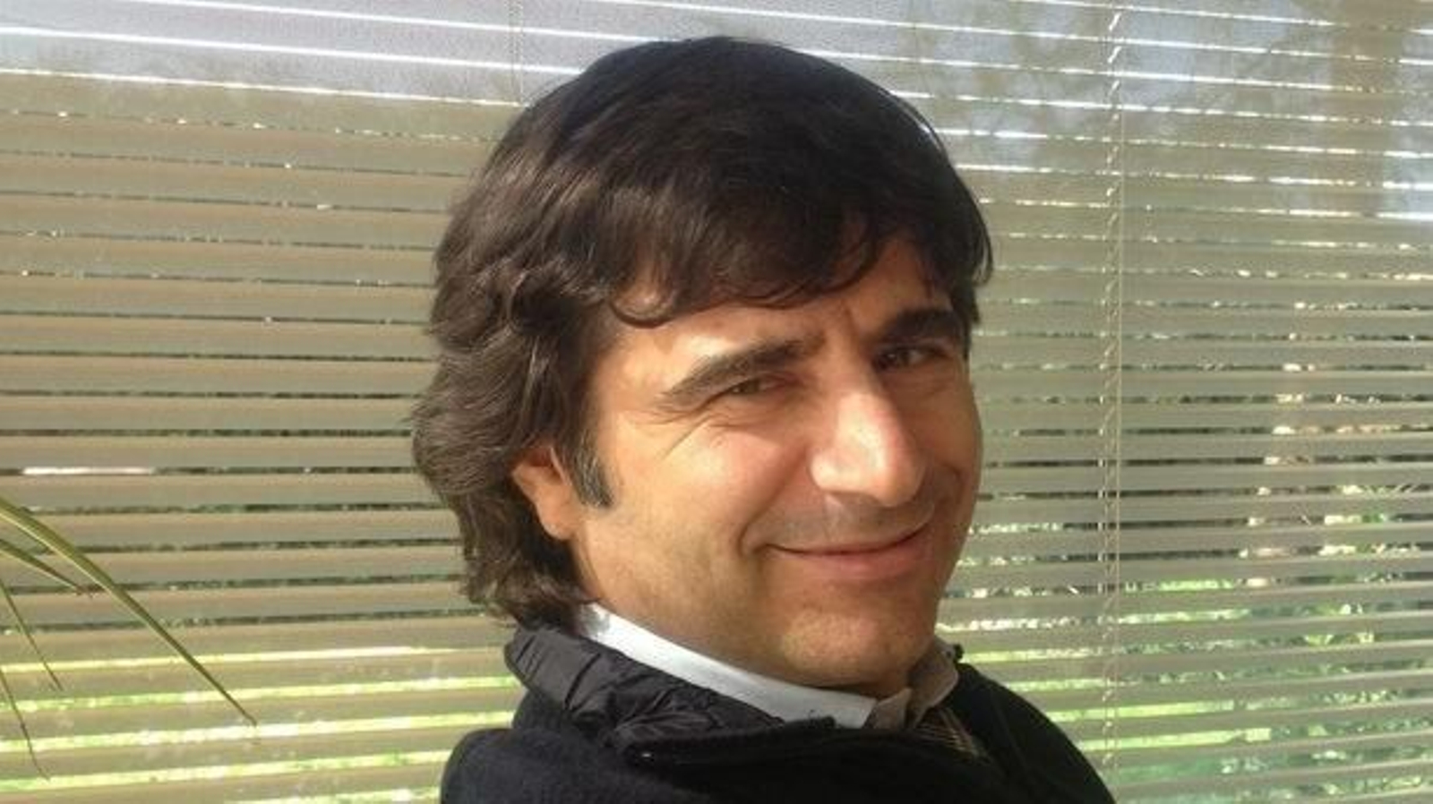 Xosé López-Fernández da clase en Ingeniería Eléctrica.