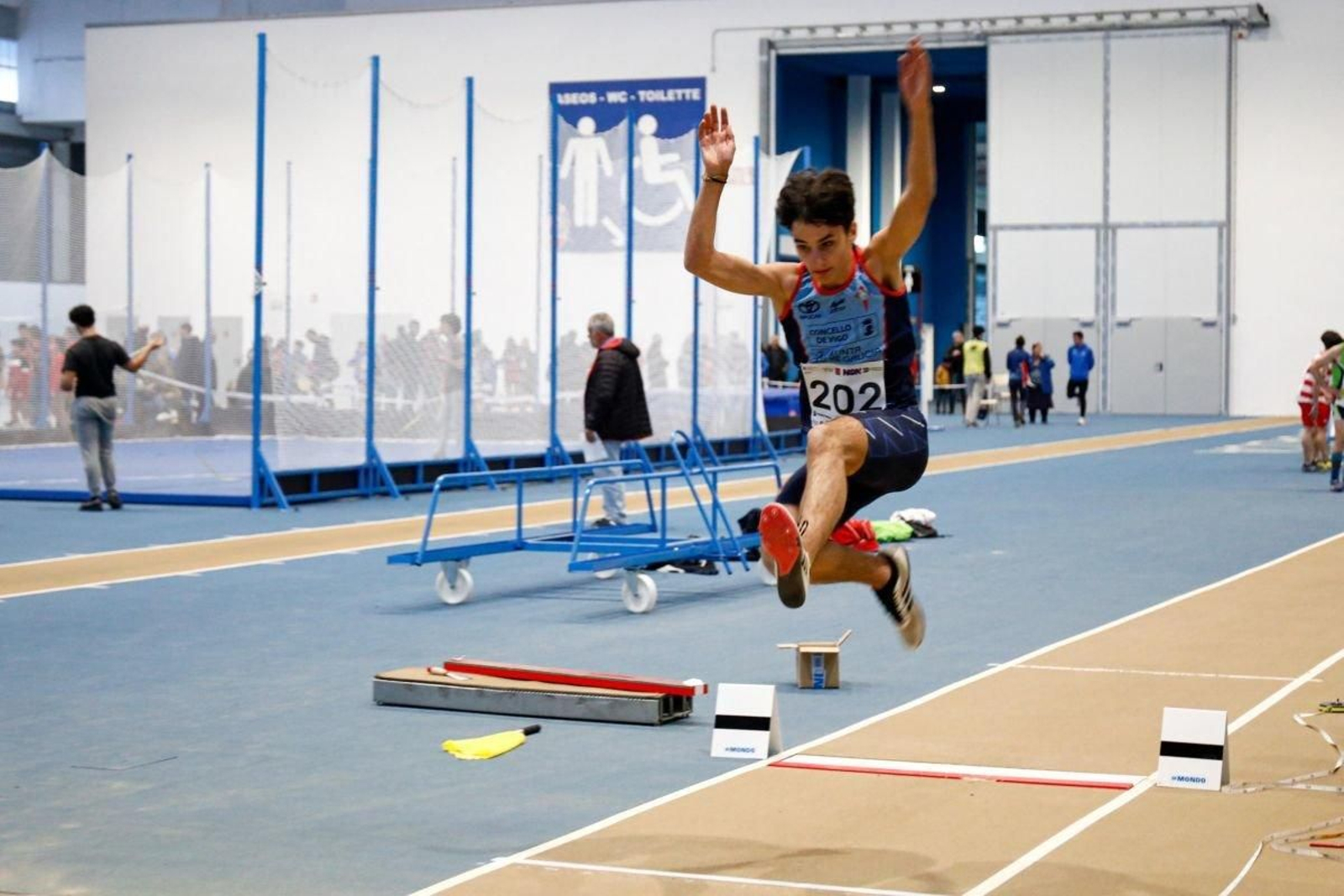 El pasillo de saltos del pabellón 5 del Ifevi vivirá una jornada plagada de actividad.