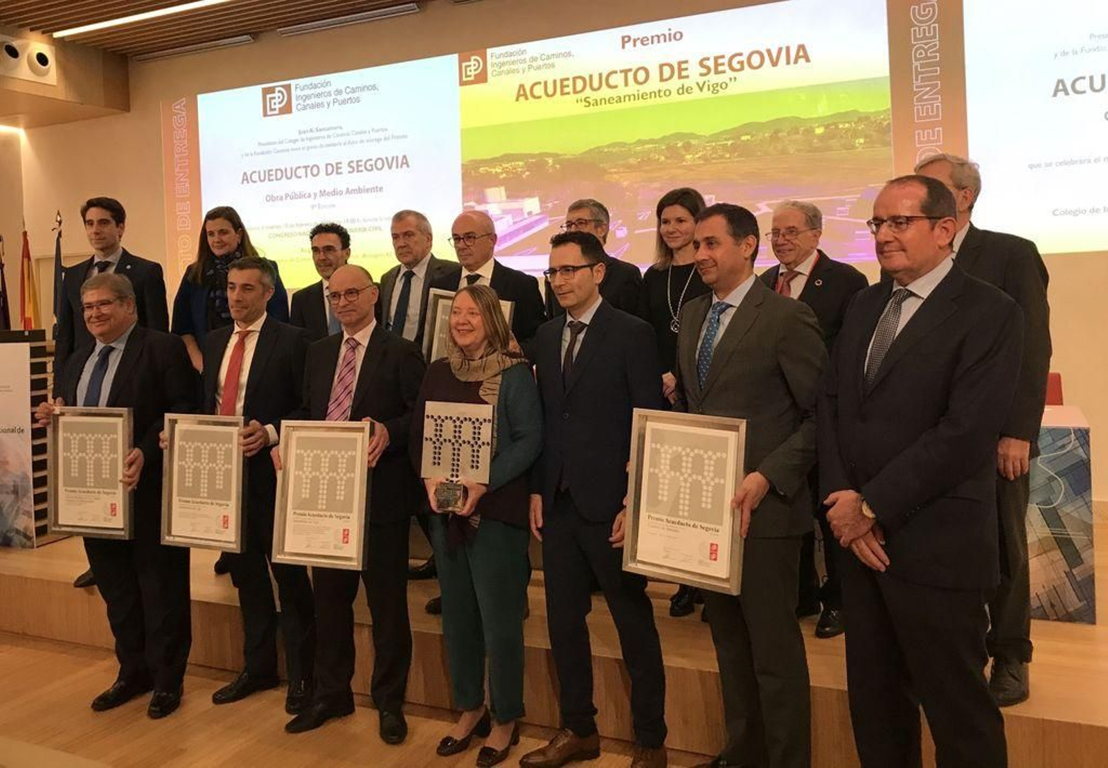 El premio recibido en Madrid.
