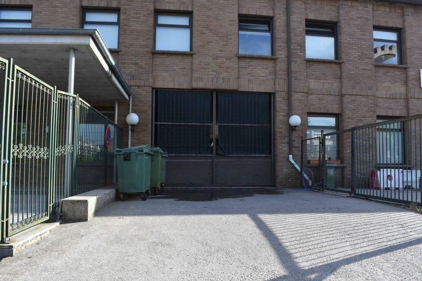 El tiroteo se produjo en la madrugada de ayer en el pabellón multiusos de Torneiros.