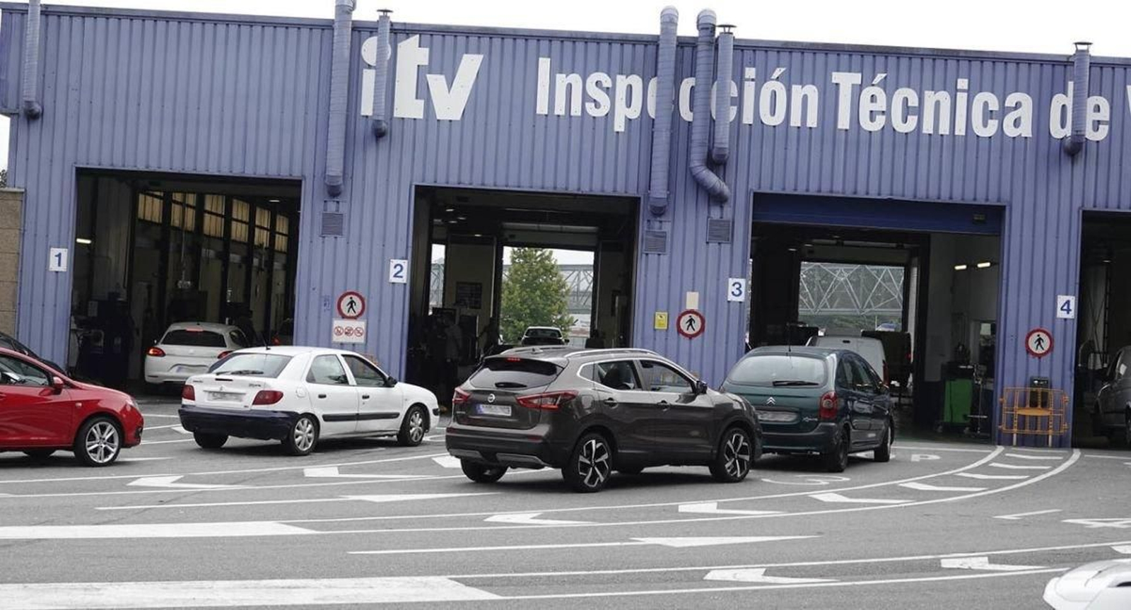 La estación de control de ITV de Peinador, al lado de Ifevi.