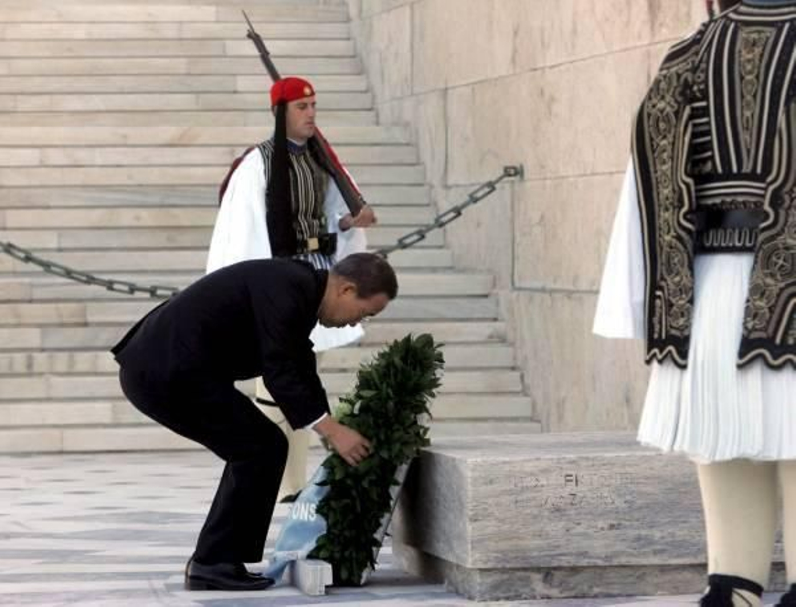 El secretario general de la ONU, Ban Ki-Moon durante su visita a Atenas con motivo del Foro de la Emigración.