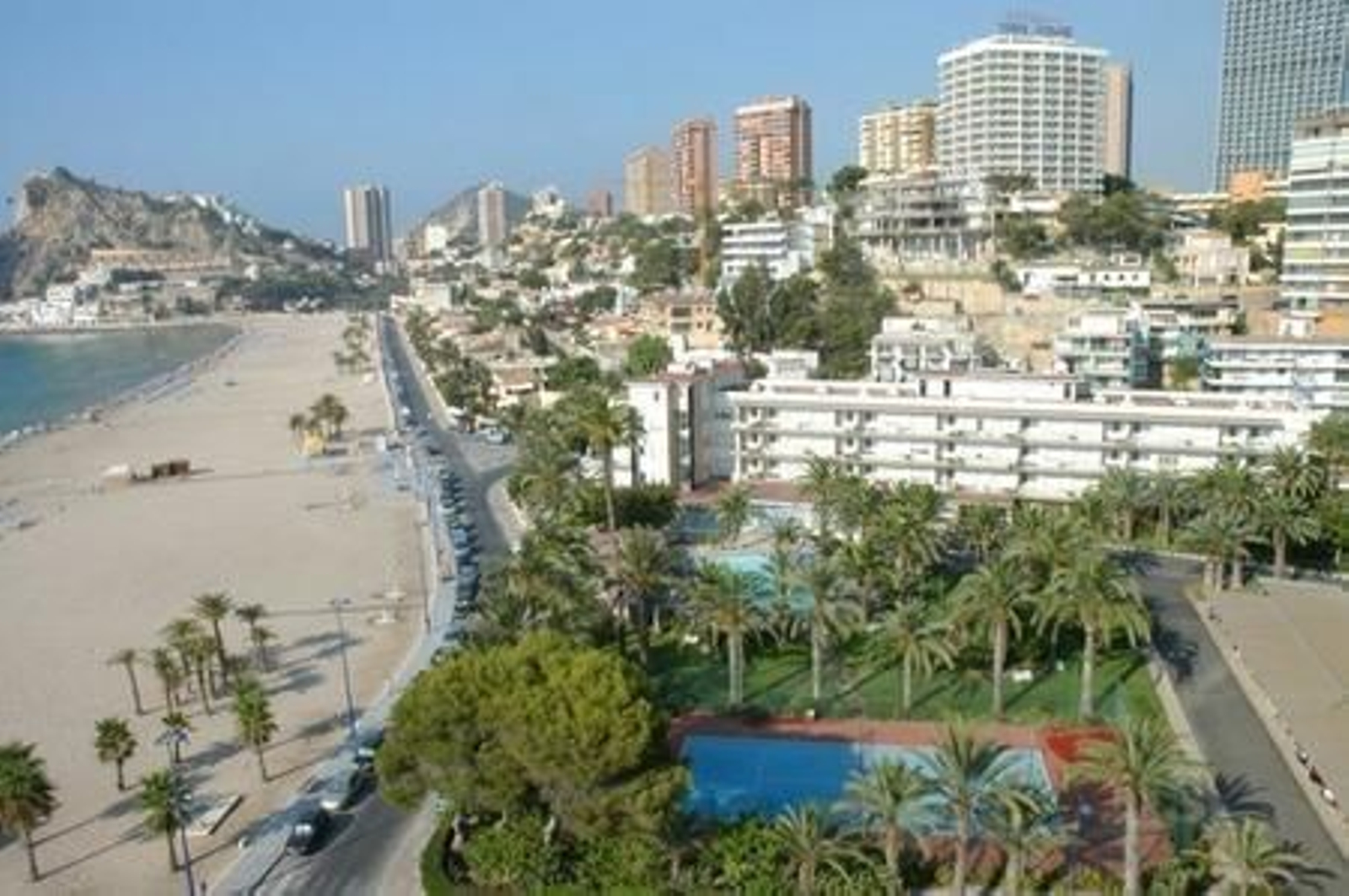 Hoteles en primera línea de playa en Benidorm
