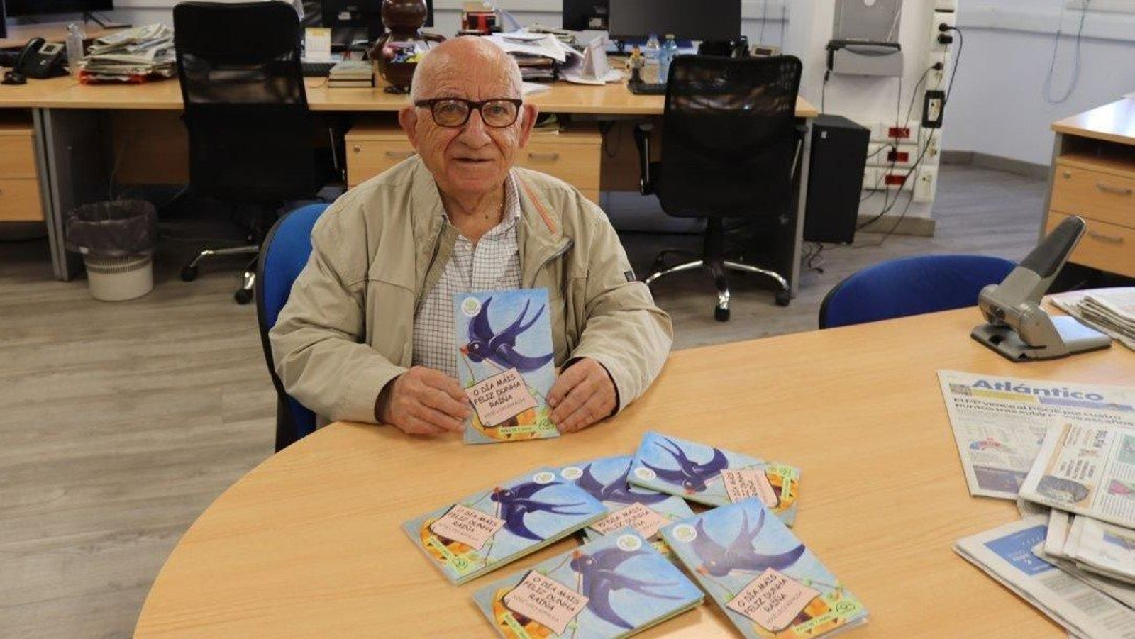 Xosé Lois Ripalda, en Atlántico co seu novo libro.