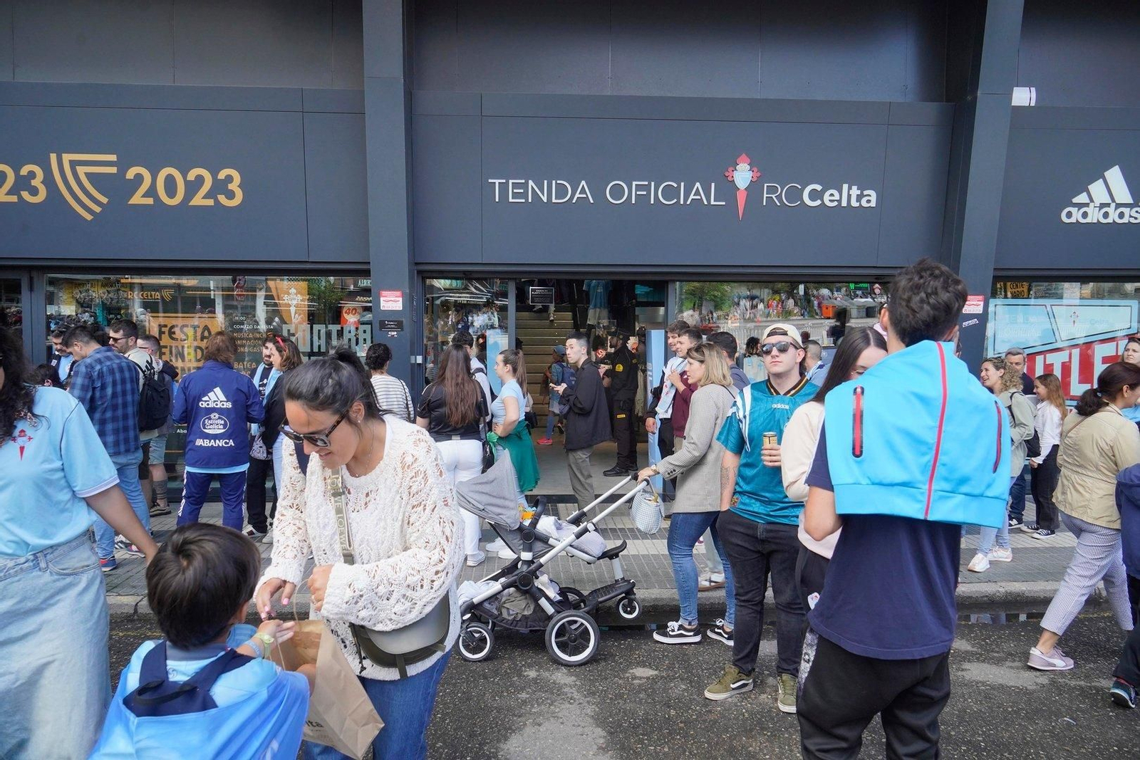 Fiesta para despedir la temporada del centenario del Celta.