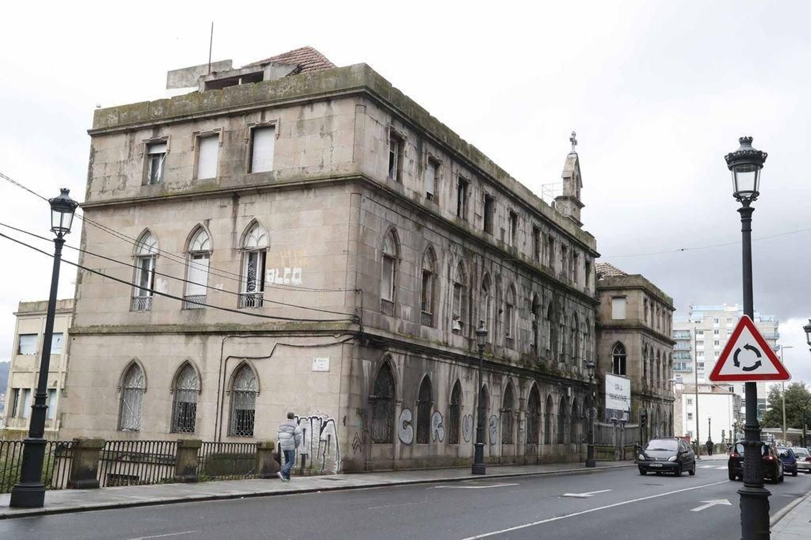 El antiguo Asilo de Pi y Margall, en ruinas.