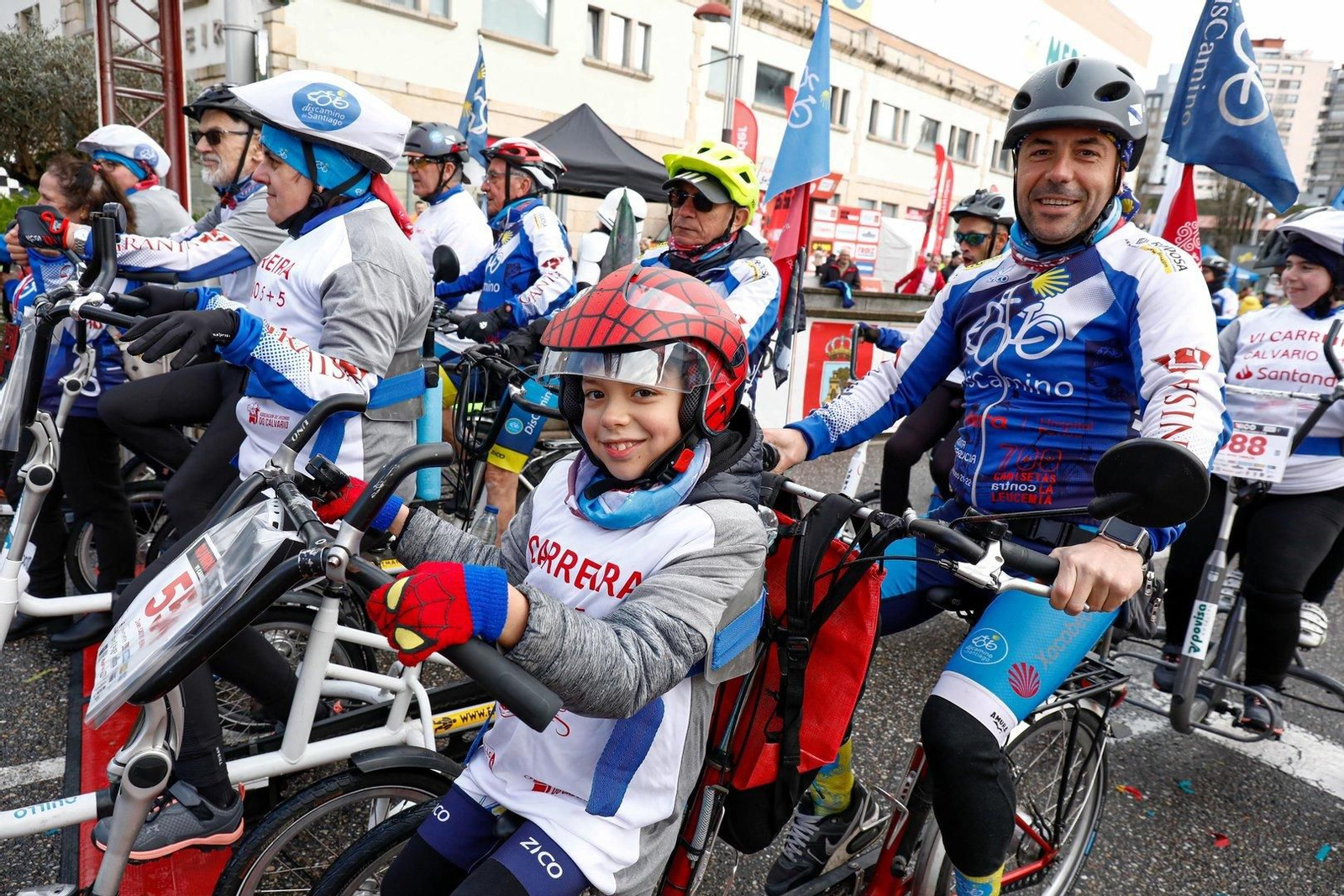 Participantes de Discamino en la carrera Calvario 5+5