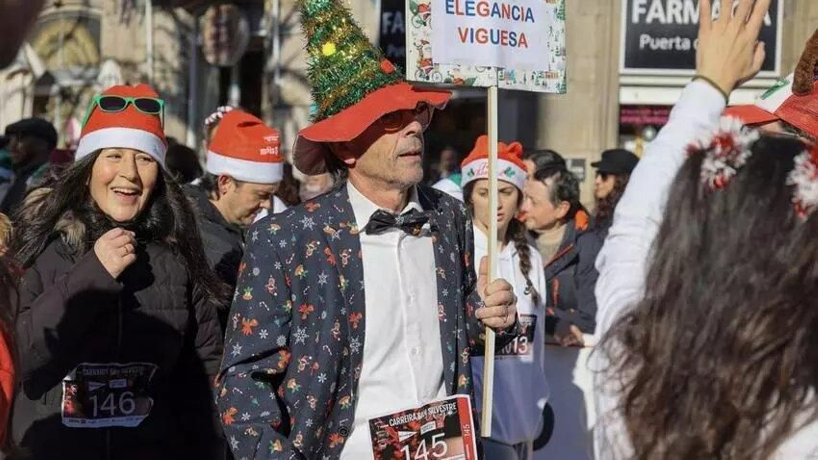 Galería | Vigo corre la San Silvestre 2024 entre multitud de disfraces