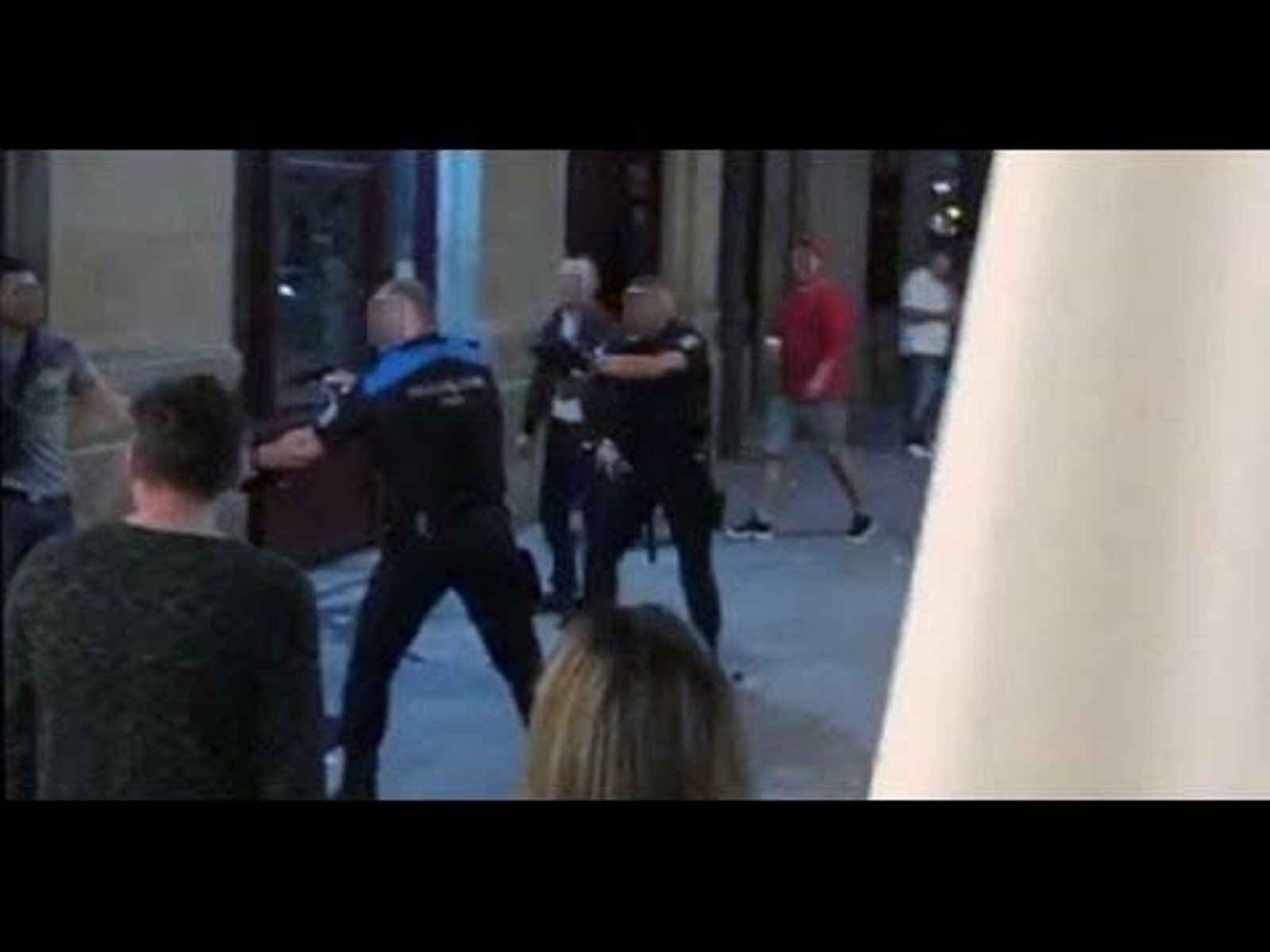 Detención en Vigo de un hombre que intentó apuñalar a un portero de discoteca