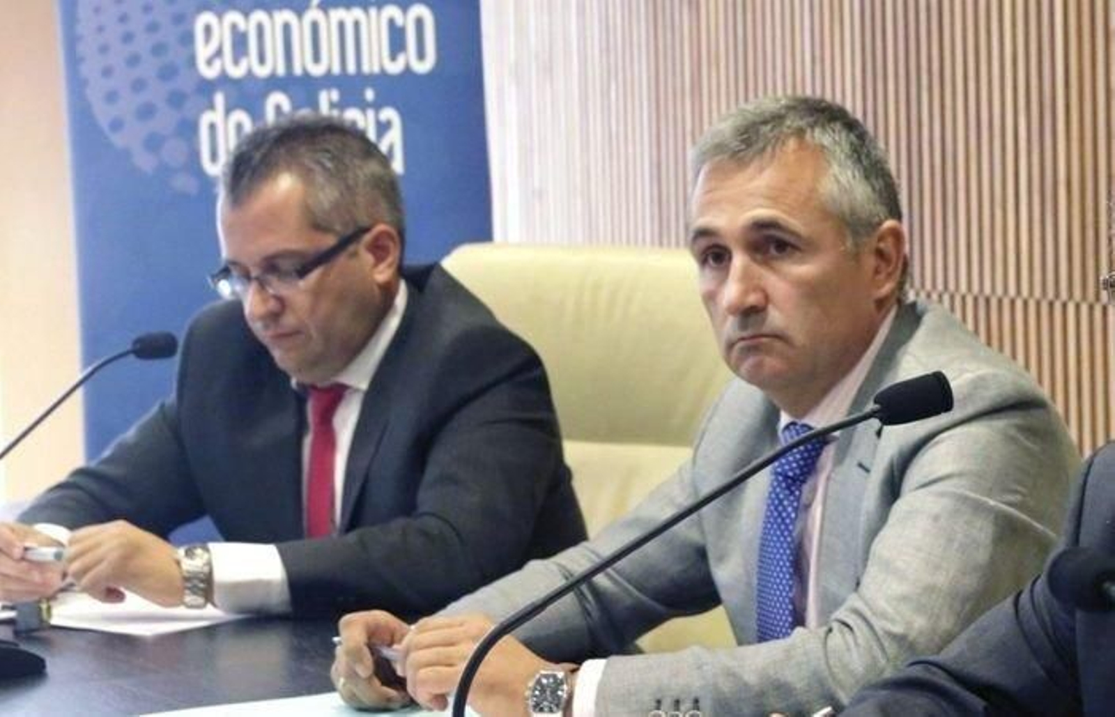 José Francisco Armesto (derecha) es un integrante activo del Foro Económico de Galicia.