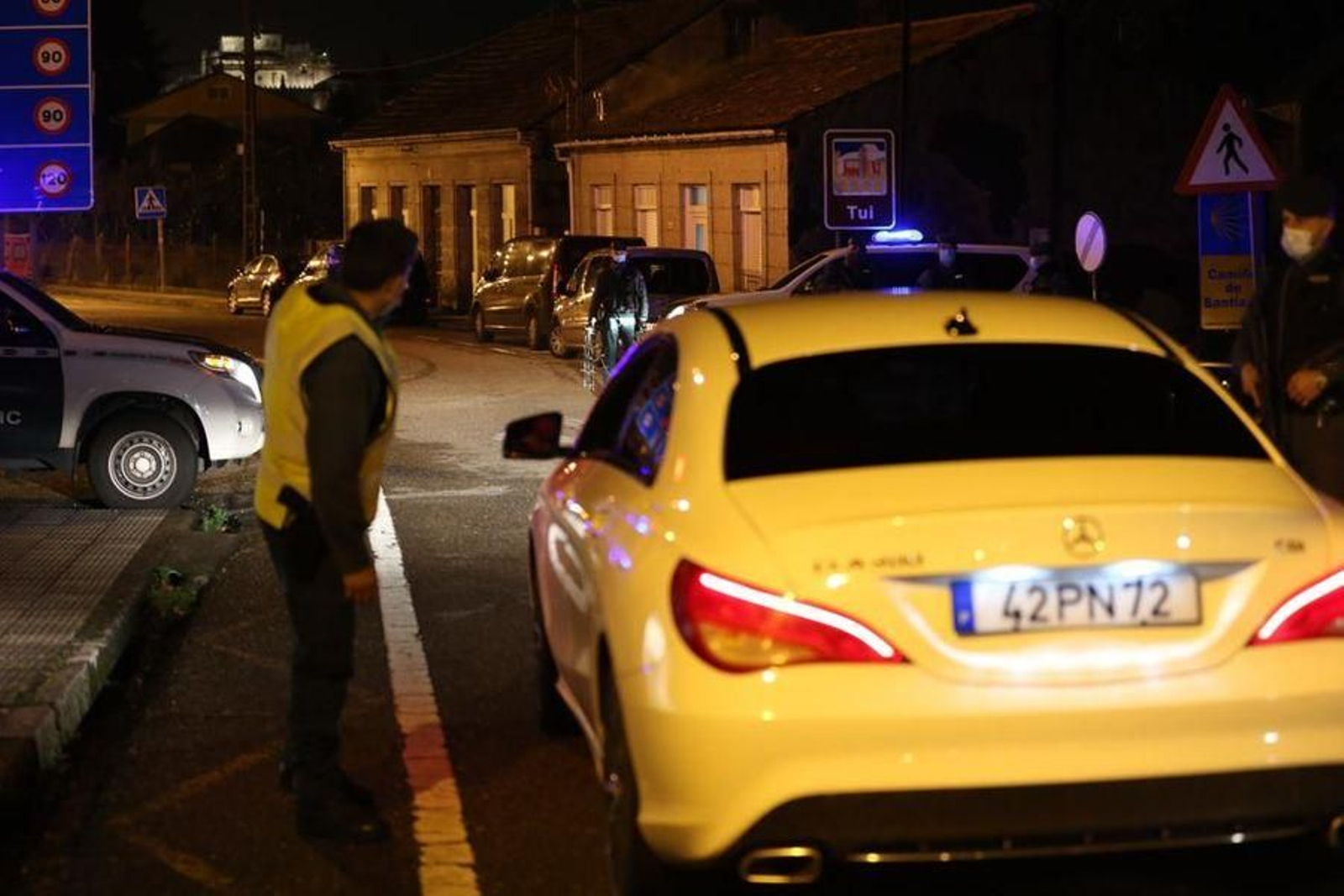 España y Portugal se preparan para el cierre de fronteras // Alberte