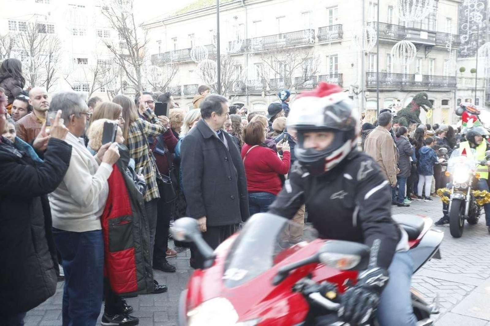 La papanoelada motera toma las calles de Vigo 98
