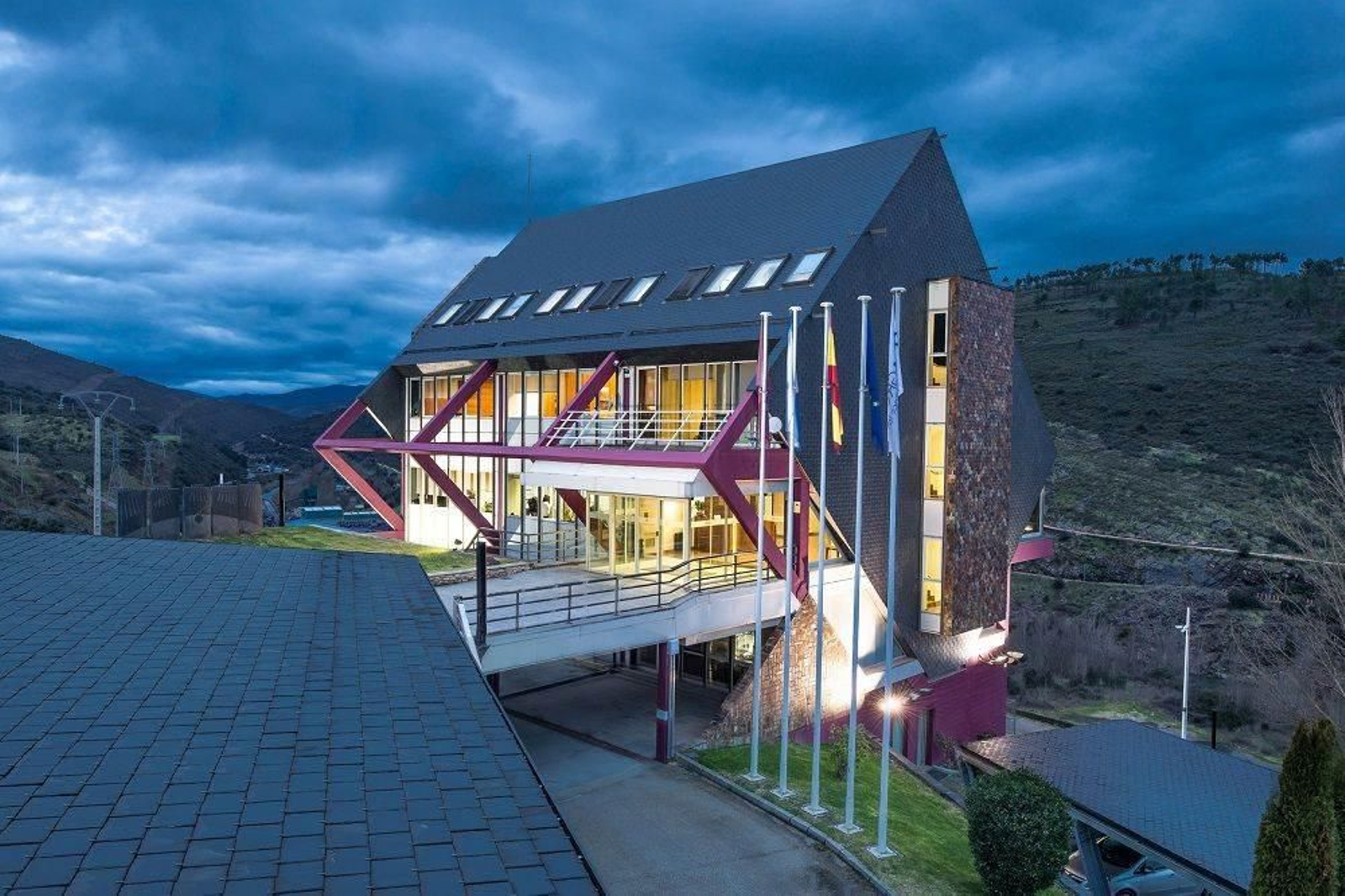 Sede de Cupa Pizarras en A Medua (O Barco de Valdeorras).