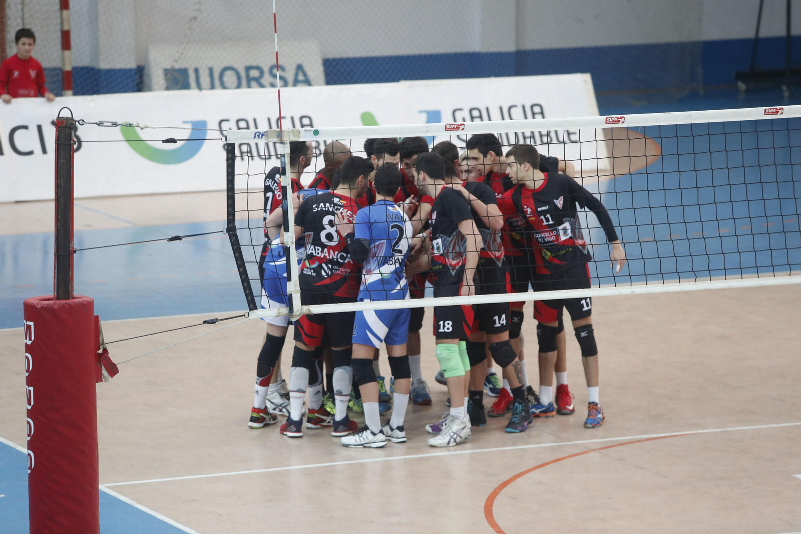 Los jugadores del Club Vigo, en un partido de la pasada temporada.