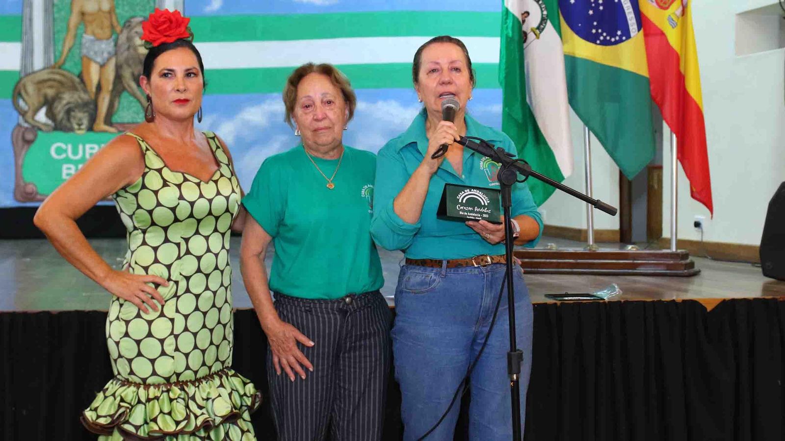 María del Carmen Pastor, Fleuripa da Silva y Blanca Hernando