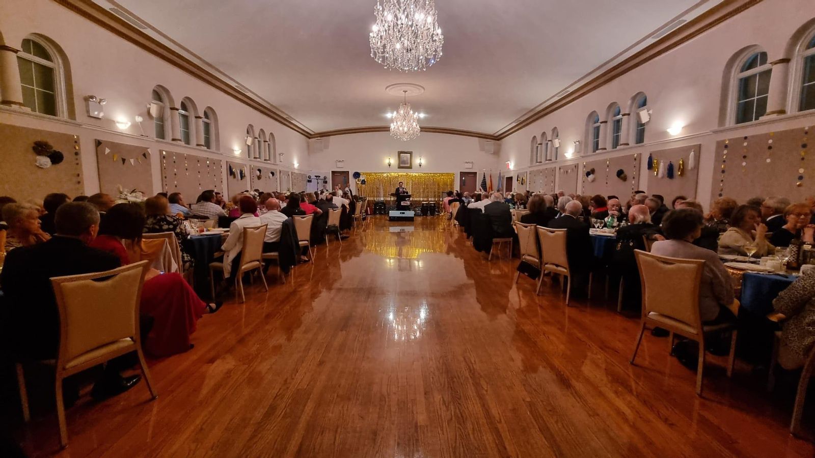 Miranda destacó la labor de promoción de la cultura gallega en USA de la Casa Galicia de Nueva York durante los actos de conmemoración de su 82 Aniversario