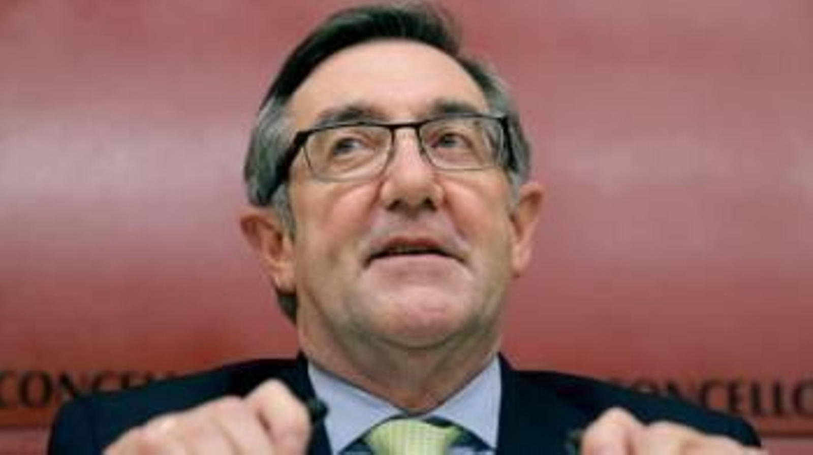 El alcalde de Santiago, Ángel Currás. (Foto: Archivo EFE)