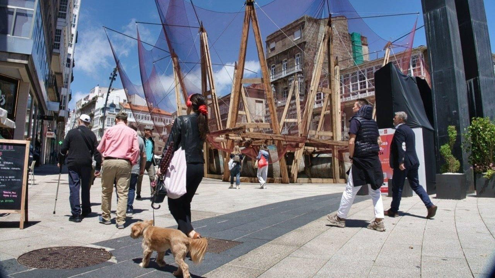 Sol y nubes en el centro de Vigo.